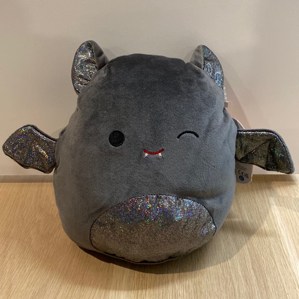 Squishmallow Emily the Black Bat (Sparkle belly and Winking) 8" NWT 2022